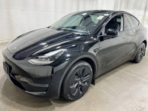 TESLA MODEL Y 2024 7SAYGDEE7RA239361 image